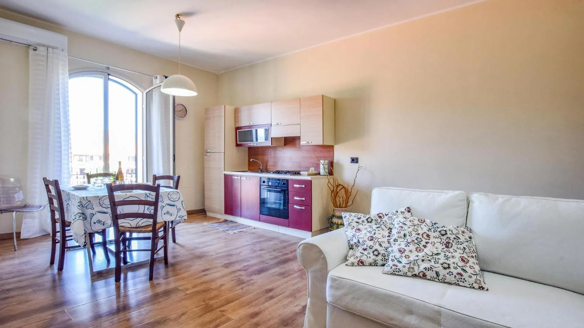 Gorgeous Apartment In Trappitello