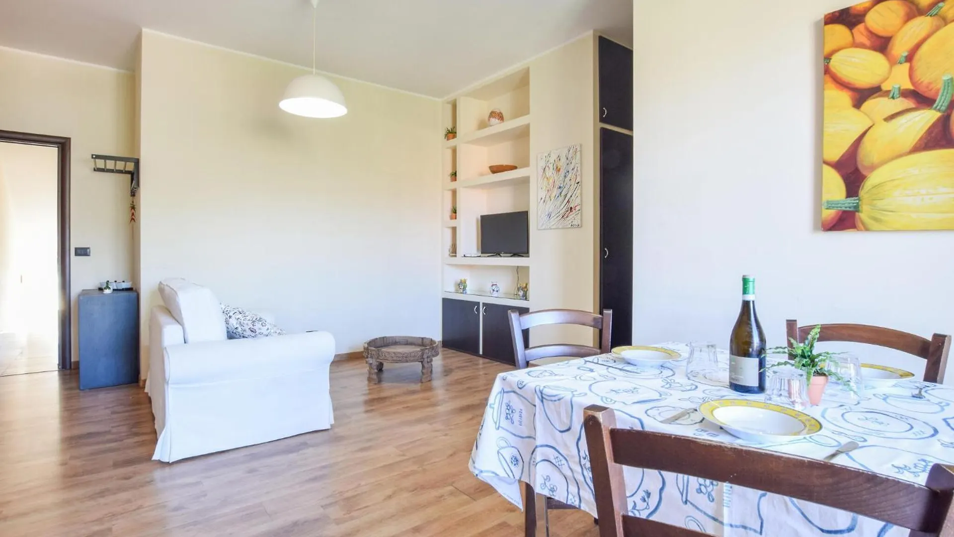 Gorgeous Apartment In Trappitello