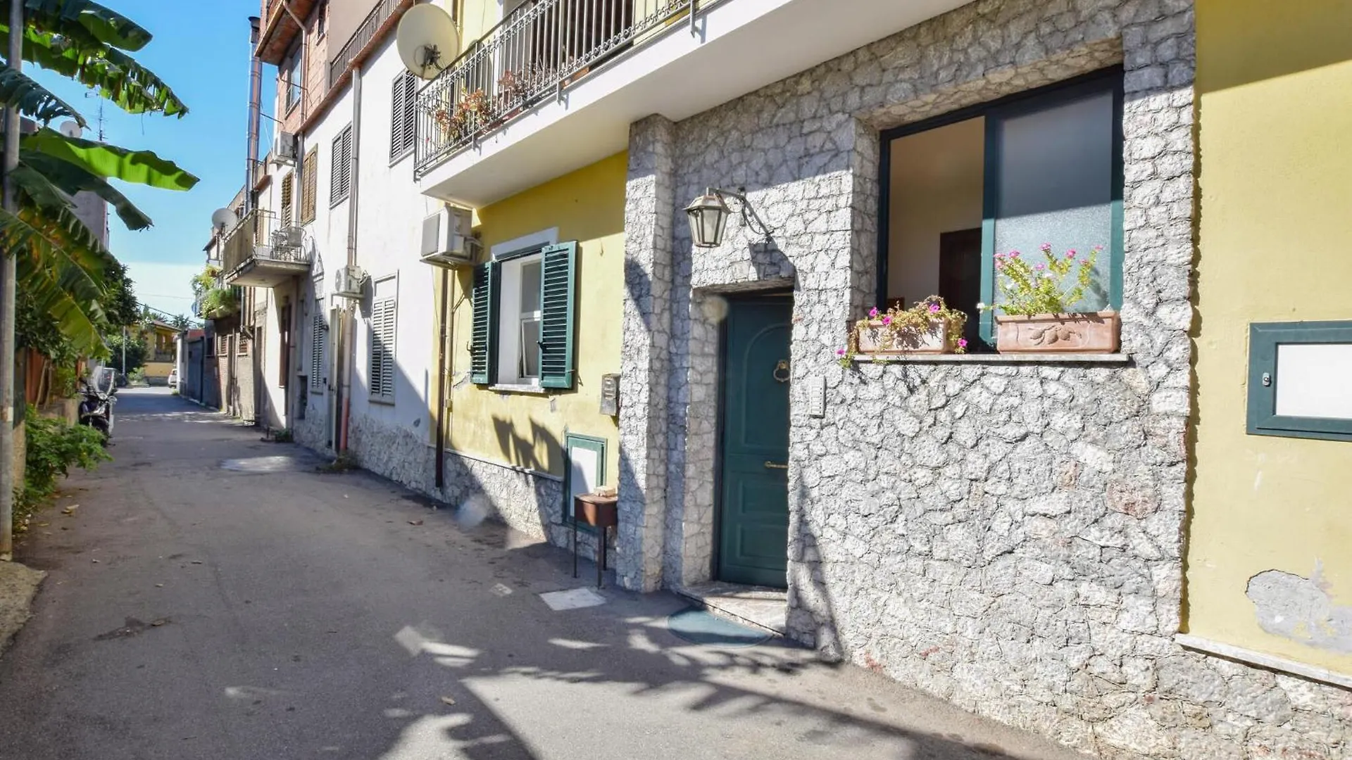 Gorgeous Apartment In Trappitello
